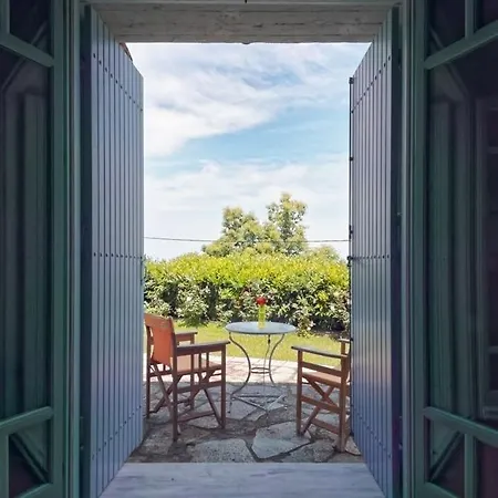 Country Estate With Pool *