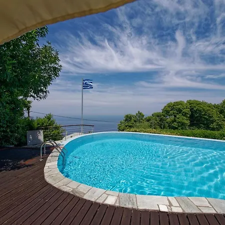 Сasa de vacaciones Country Estate With Pool Tsagkarada