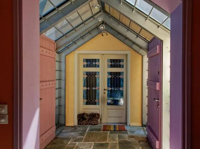 Country Estate With Pool Σπίτι διακοπών *