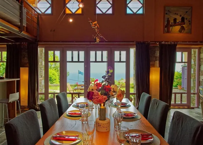 Country Estate With Pool *